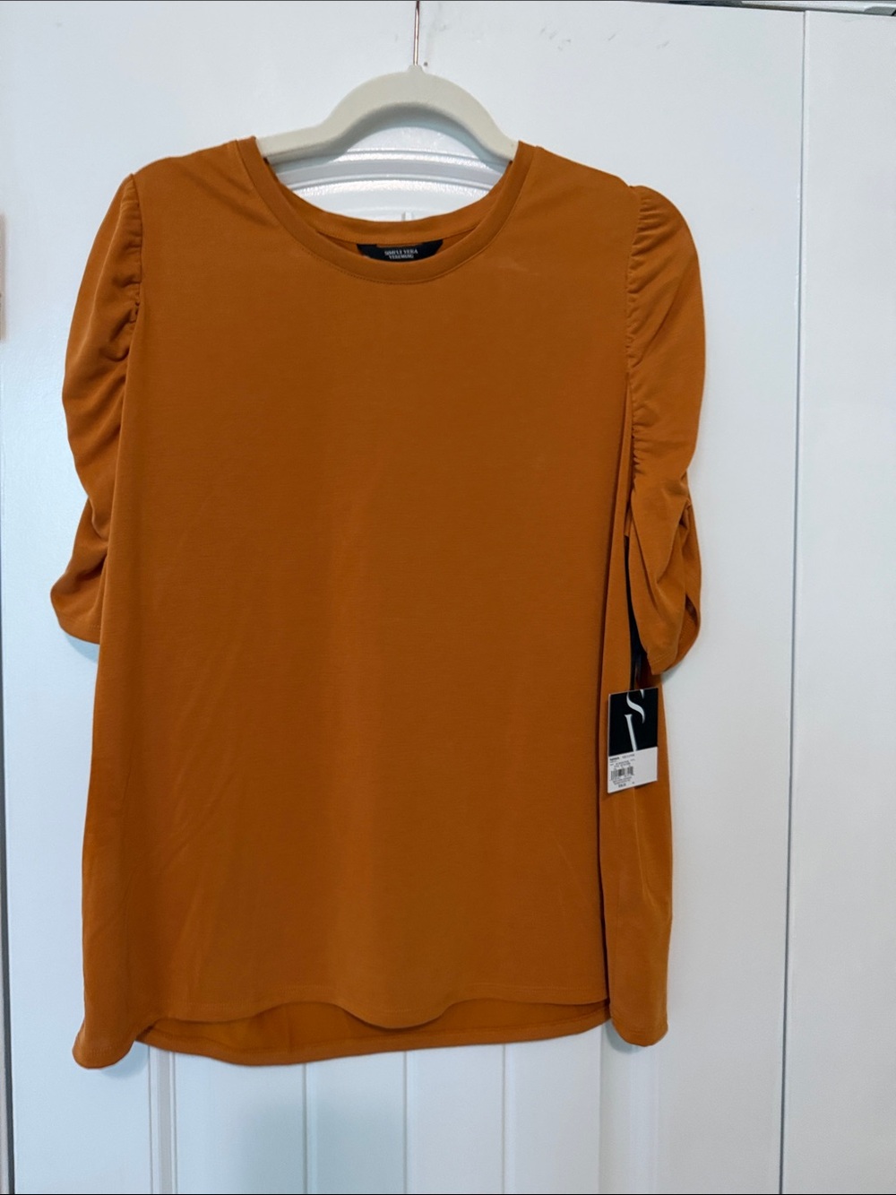 Vera Wang Rust Short Sleeve Ruched Sleeve Top